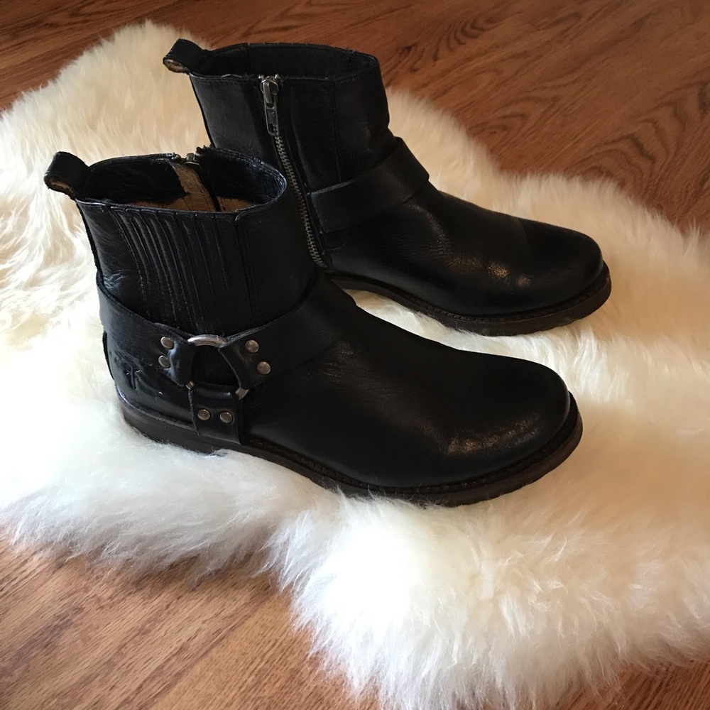 Size 7.5 Frye Chelsea Moto With Harness